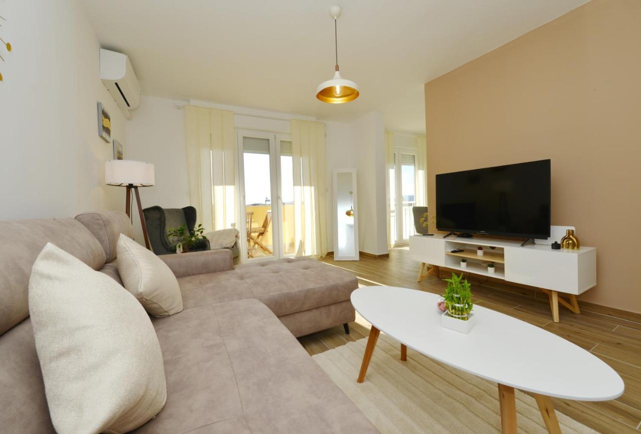 Apartman Lola Zadar Eksteriør bilde