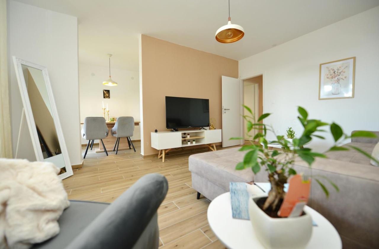 Apartman Lola Zadar Eksteriør bilde