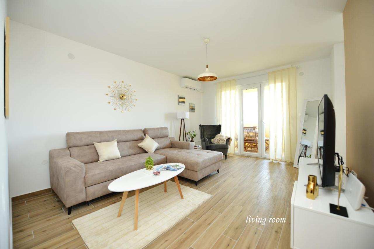 Apartman Lola Zadar Eksteriør bilde
